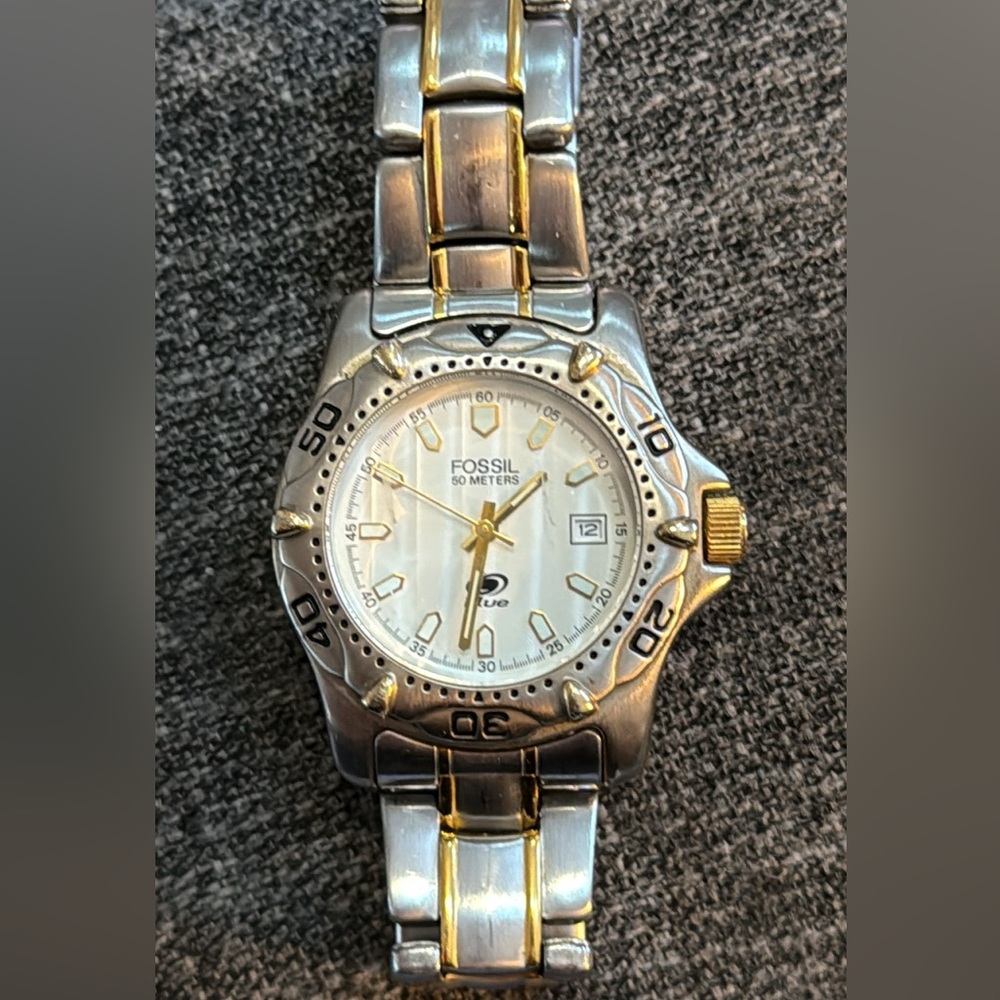 Men’s Fossil Two-Tone Dive Watch from early 2000’s